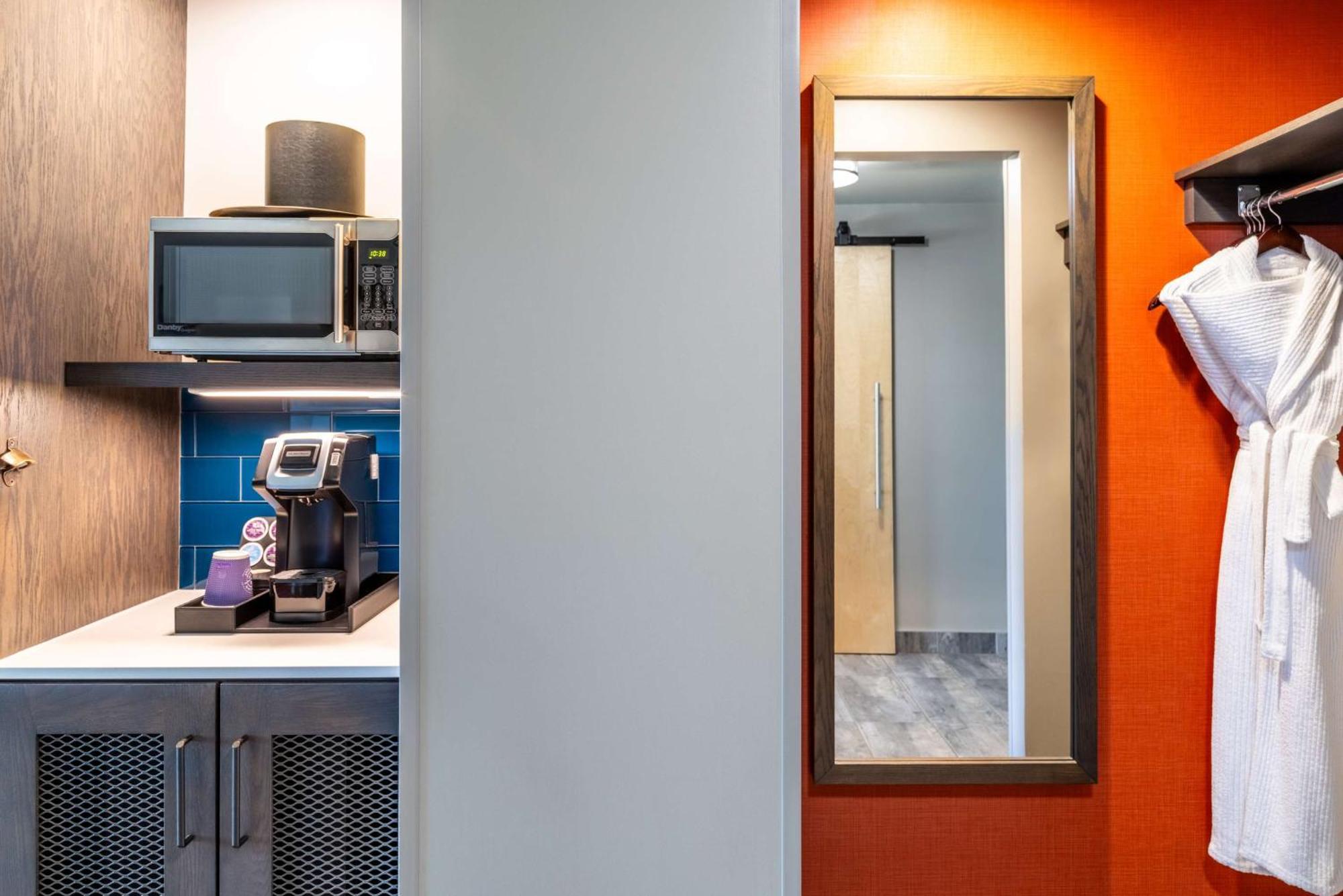 Hilton Garden Inn Fredericton Eksteriør billede
