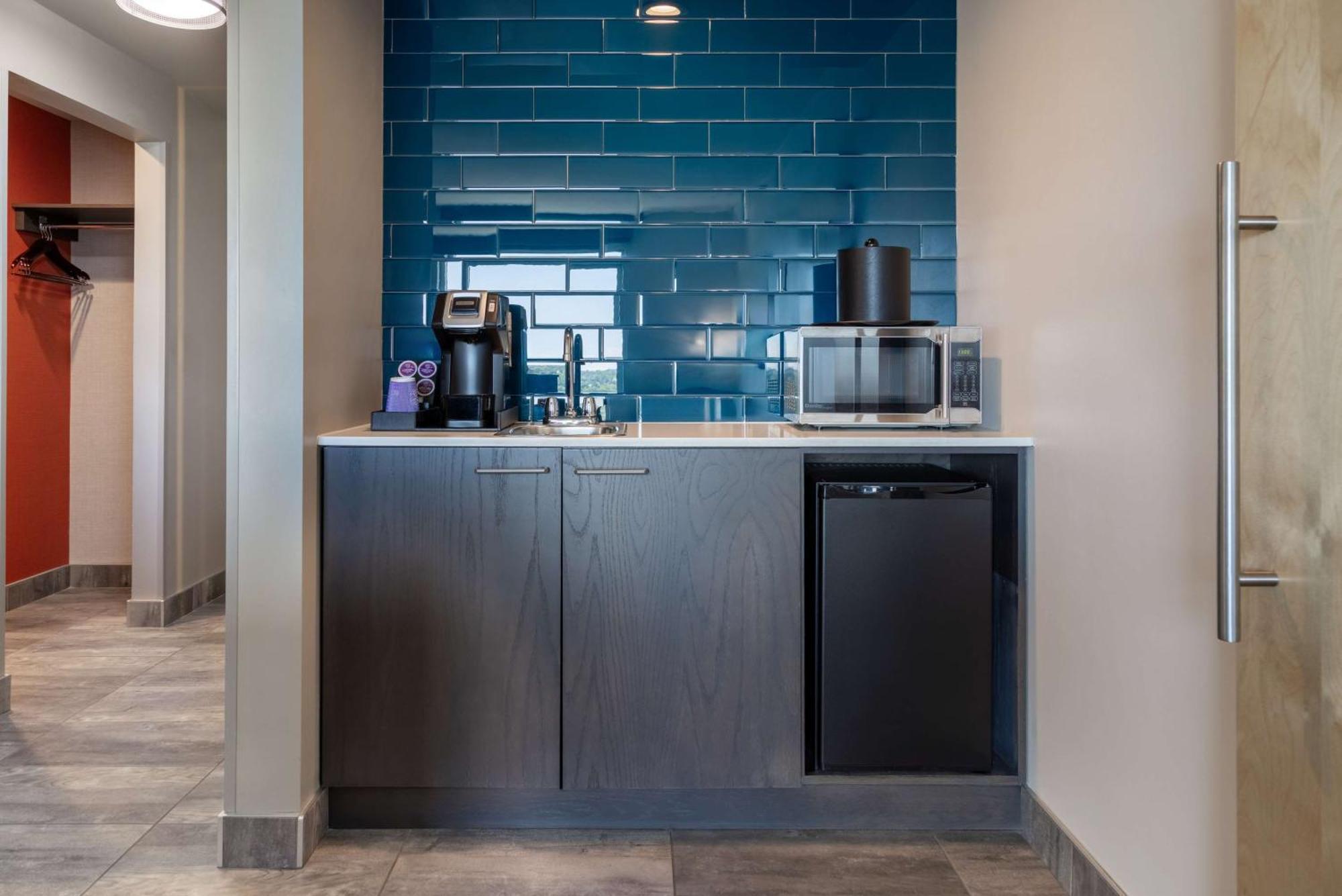 Hilton Garden Inn Fredericton Eksteriør billede